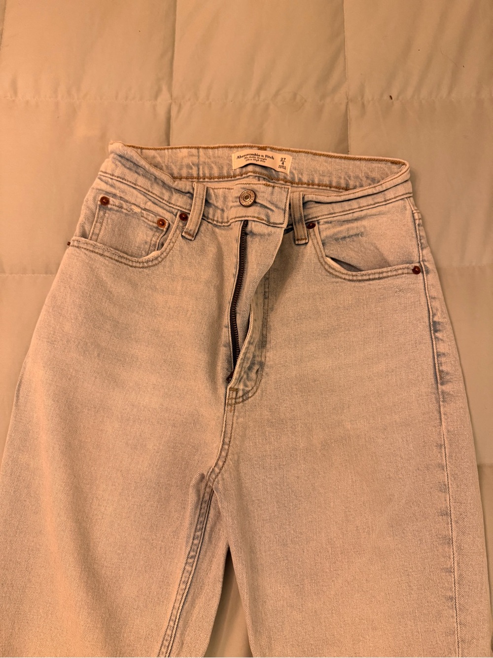 Abercrombie & Fitch Ultra High Rise Ankle Straight Jeans in Light Tan
